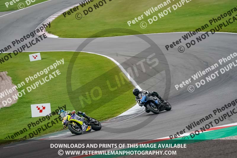 donington no limits trackday;donington park photographs;donington trackday photographs;no limits trackdays;peter wileman photography;trackday digital images;trackday photos